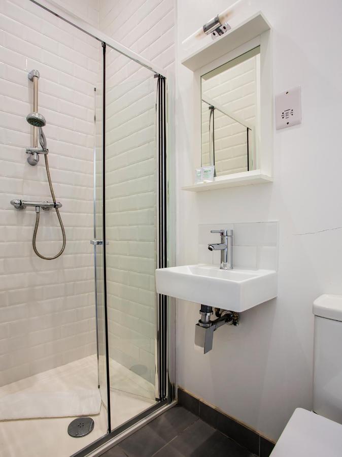Oyo Mystay Inn London Exterior foto